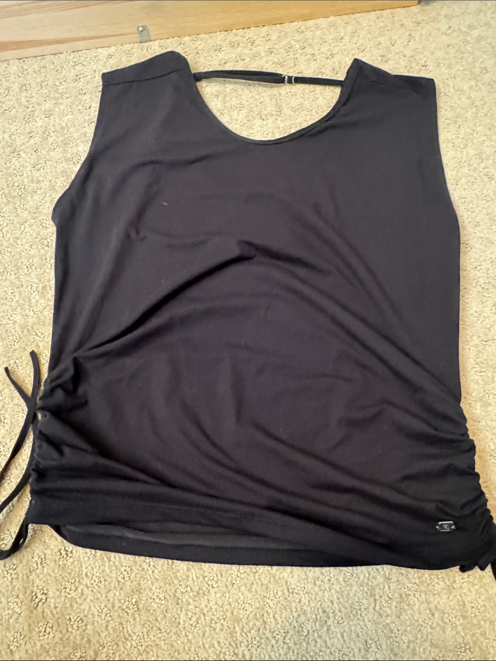 Black Women’s Sleeveless Side-Tie Top - roadrunner sports
